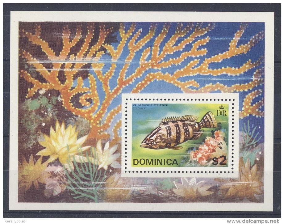 Dominica - 1975 Fishes Block MNH__(TH-3416) - Dominique (...-1978)