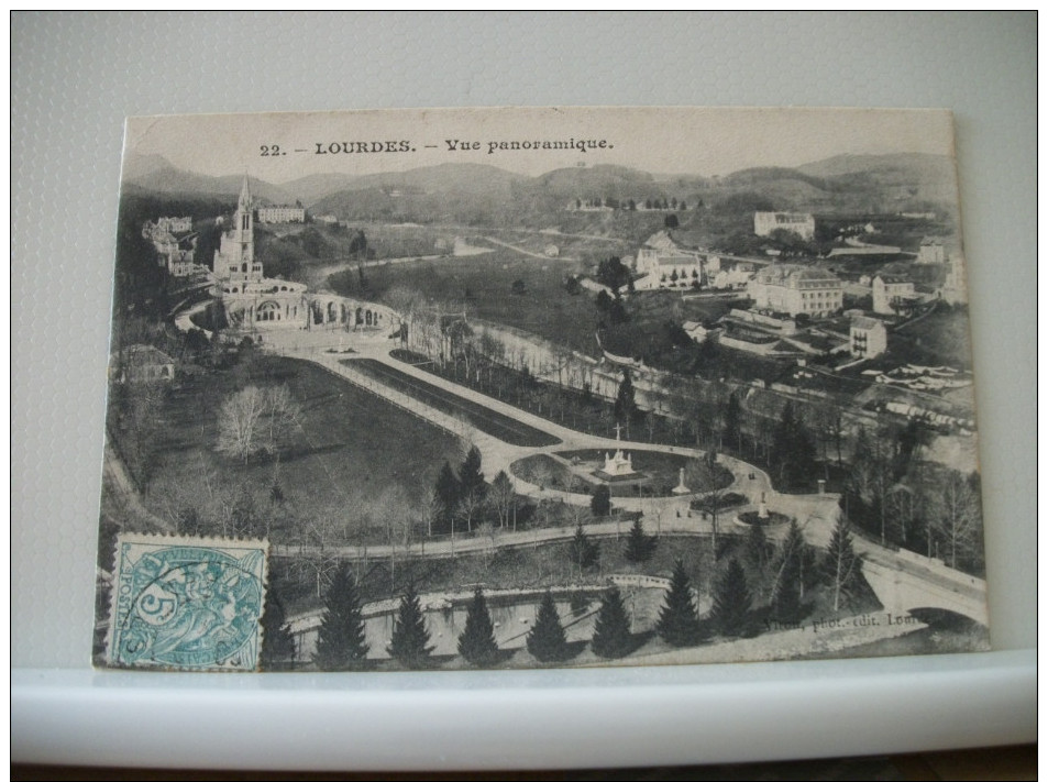 LOT E DE 100 CARTES POSTALES ANCIENNES DIFFERENTES SUR LOURDES RELIGION TOUTES SCANNEES