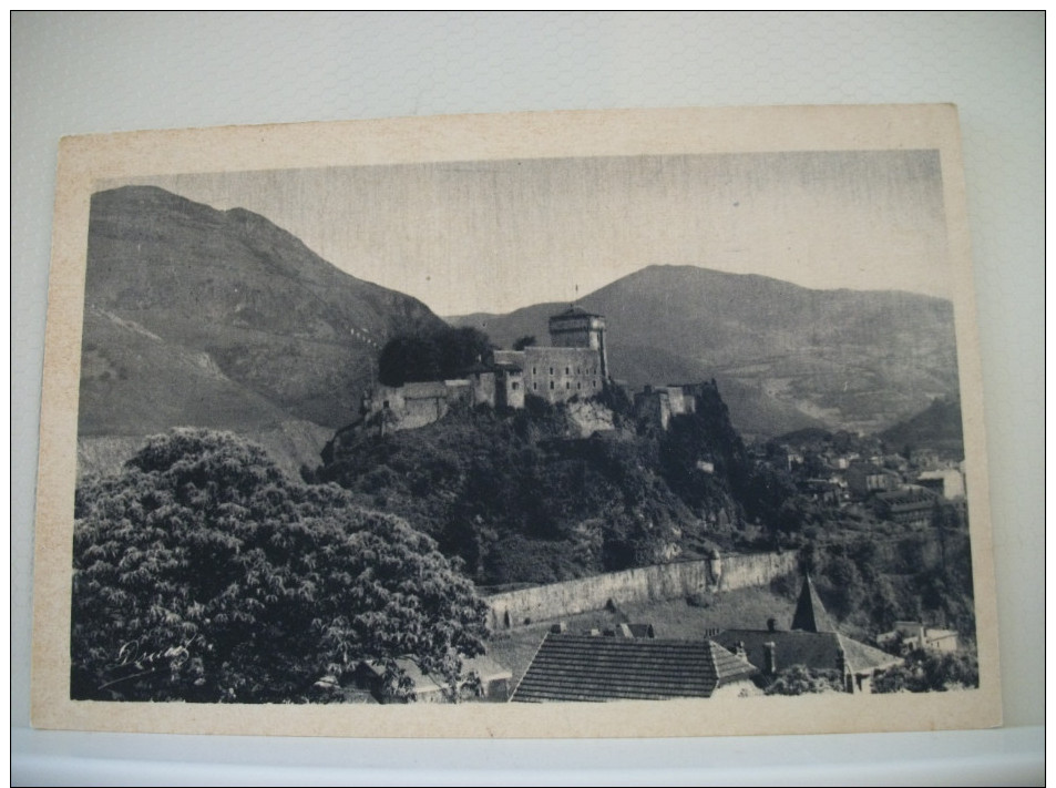 LOT H DE 70 CARTES POSTALES ANCIENNES DIFFERENTES SUR LOURDES SANS RELIGION TOUTES SCANNEES