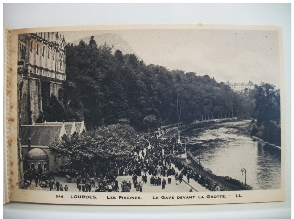 LOT H DE 70 CARTES POSTALES ANCIENNES DIFFERENTES SUR LOURDES SANS RELIGION TOUTES SCANNEES