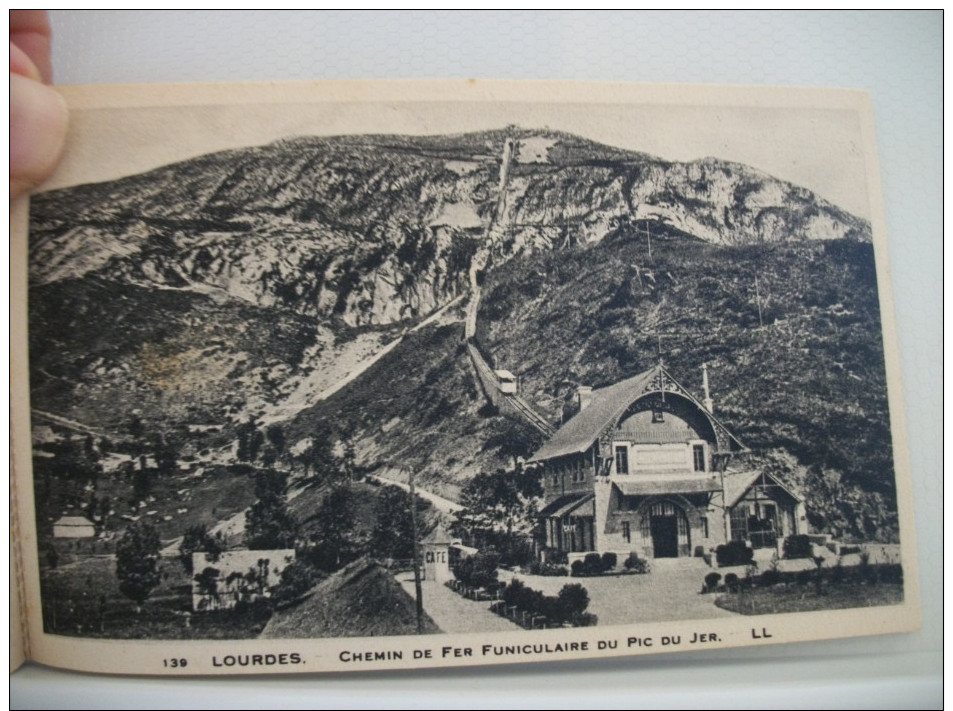 LOT H DE 70 CARTES POSTALES ANCIENNES DIFFERENTES SUR LOURDES SANS RELIGION TOUTES SCANNEES