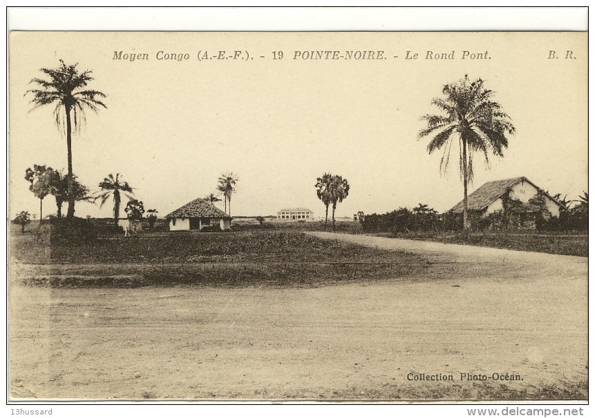 Carte Postale Ancienne Congo - Pointe Noire. Le Rond Point - Pointe-Noire