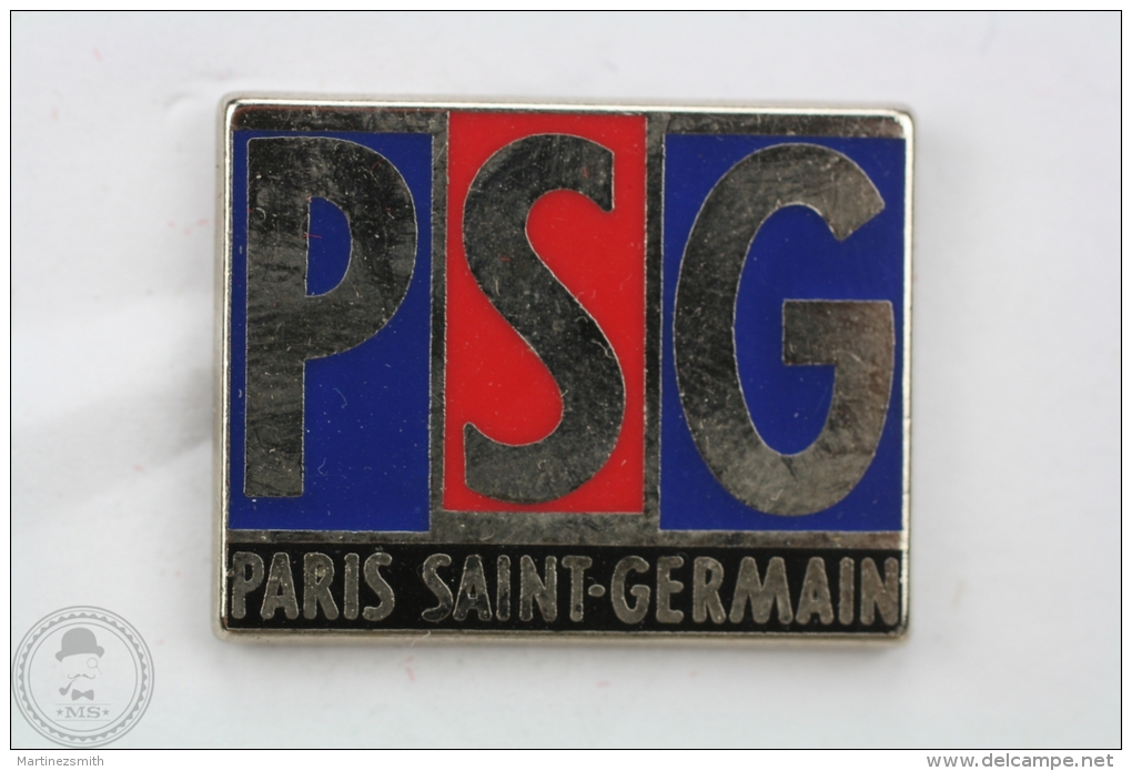 Paris Saint Germain Football Club France - Pin Badge  #PLS - Fútbol