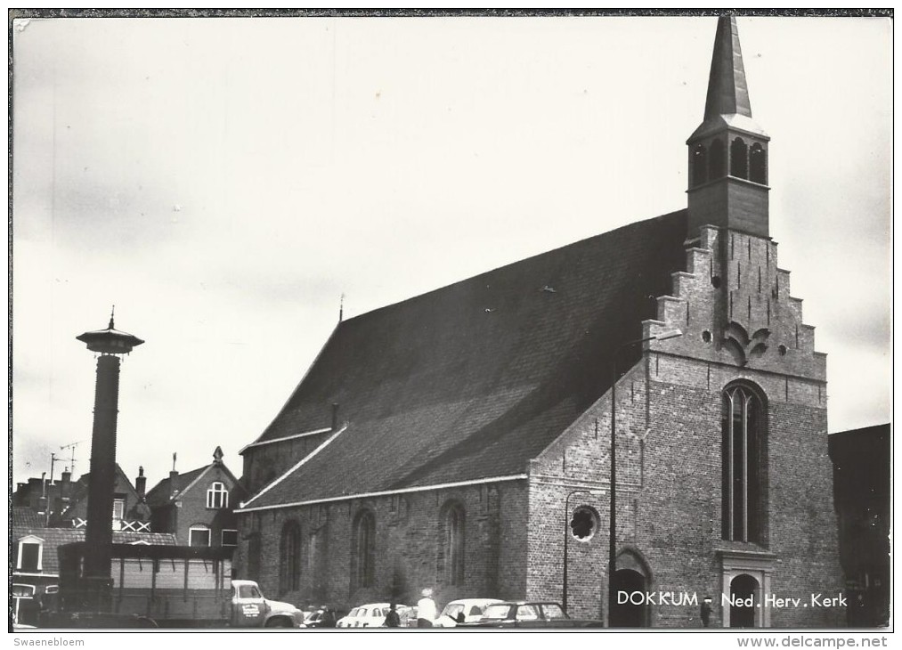 NL.- Dokkum. Nederlands Hervormde Kerk. 2 Scans - Dokkum