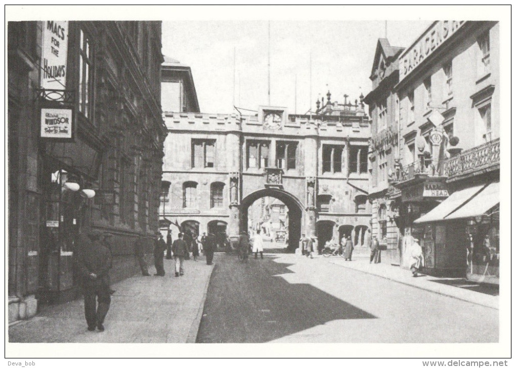 Postcard Stonebow Lincoln 1930's Lincolnshire Saracens Head Repro - Lincoln