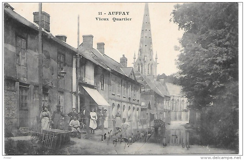 AUFFAY - Vieux Quartier - Auffay