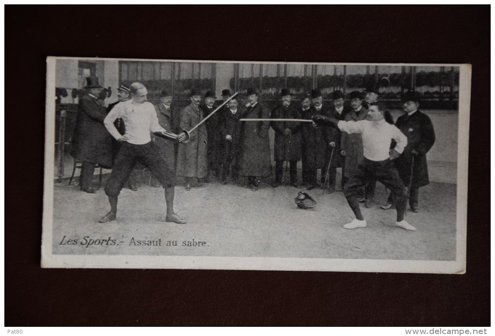 LES SPORTS ASSAUT AU SABRE - Fencing