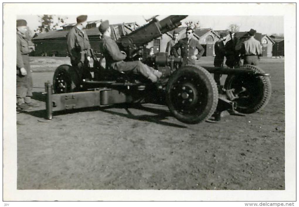 1948 - 1950 : LOT DE 20 PHOTOS DE MANOEUVRES ET PELOTONS . 1949 . ANTIAERIENS