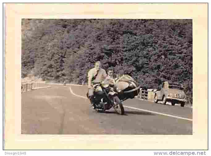 01996 "SIDECAR ANNI ´50 - EQUILIBRISTI - FIAT TOPOLINO"  ANIMATA. MOTORCYCLE. FOTOGRAFIA ORIGINALE. - Moto