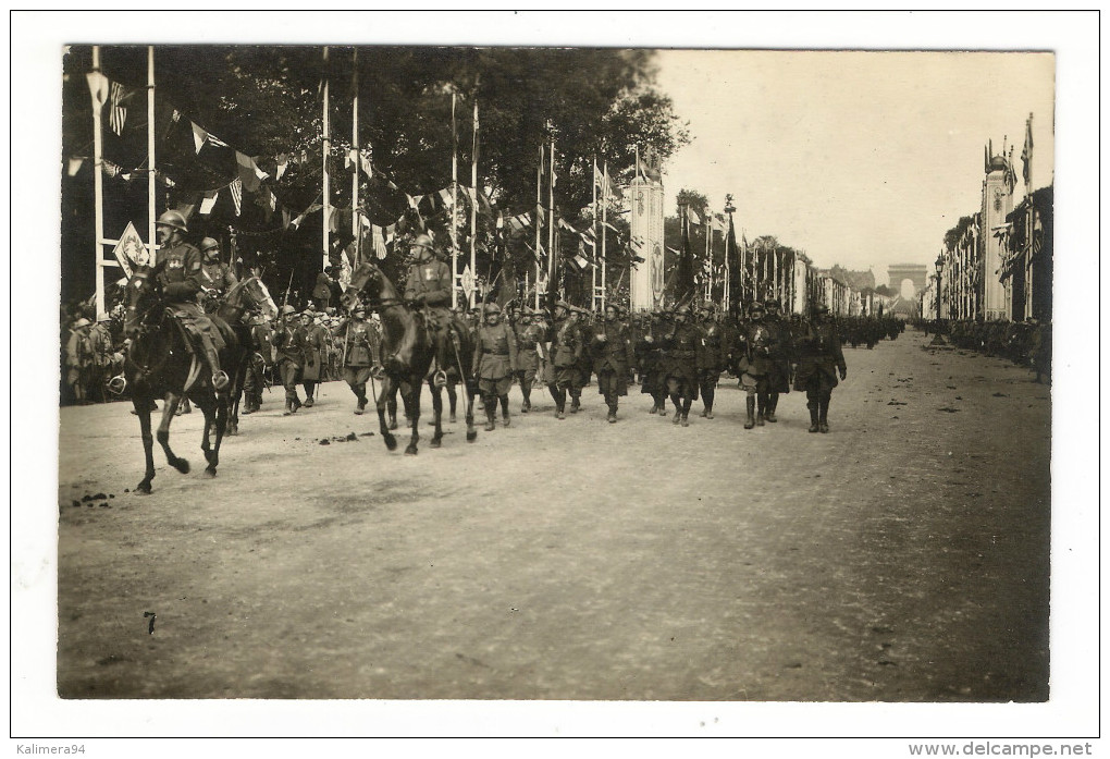 PARIS  /  Défilé Des Troupes Militaires Françaises  ( 14 Juillet 1919 , ARC DE TRIOMPHE - CHAMPS ELYSEES ) /  N° 7 - War 1914-18