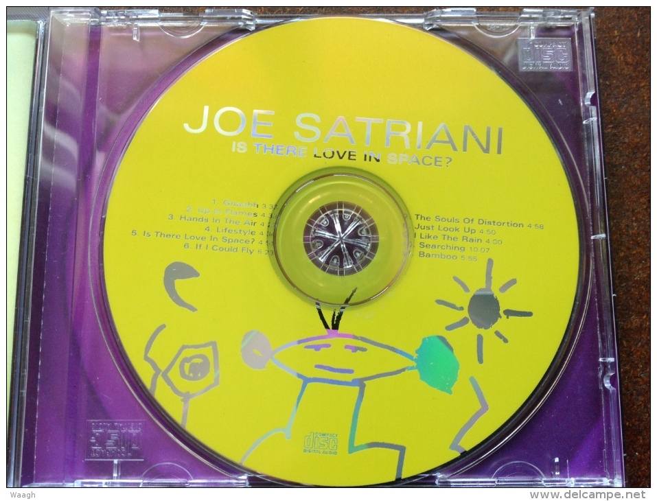 JOE SATRIANI "is There Love In Space" CD RUSSIAN Press - Hard Rock & Metal