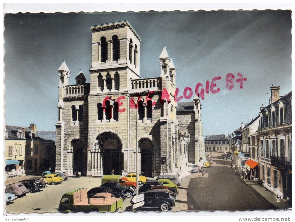 71 - DIGOIN - LA PLACE DE L' EGLISE - Digoin