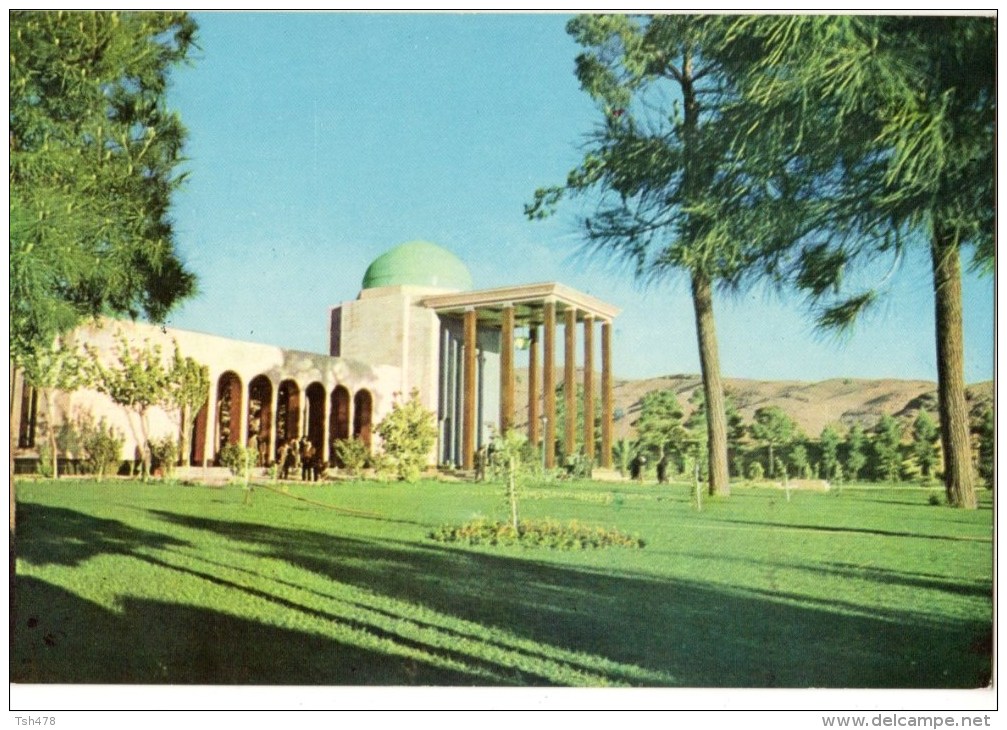 IRAN-----SHIRAZ---tomb Of Saadi  .-- Voir 2 Scans - Iran