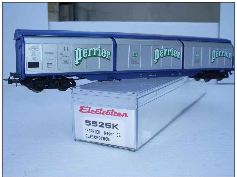 ELECTROTREN H0 Réf.: 5525 K : Wagon à Parois Coulissantes "PERRIER" - Wagons Marchandises