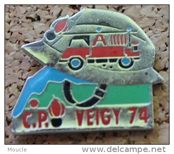 SAPEURS POMPIERS DE VEIGY 74  - FRANCE -  CASQUE- CAMION  -  FIREMAN    -        (BRUN) - Pompiers