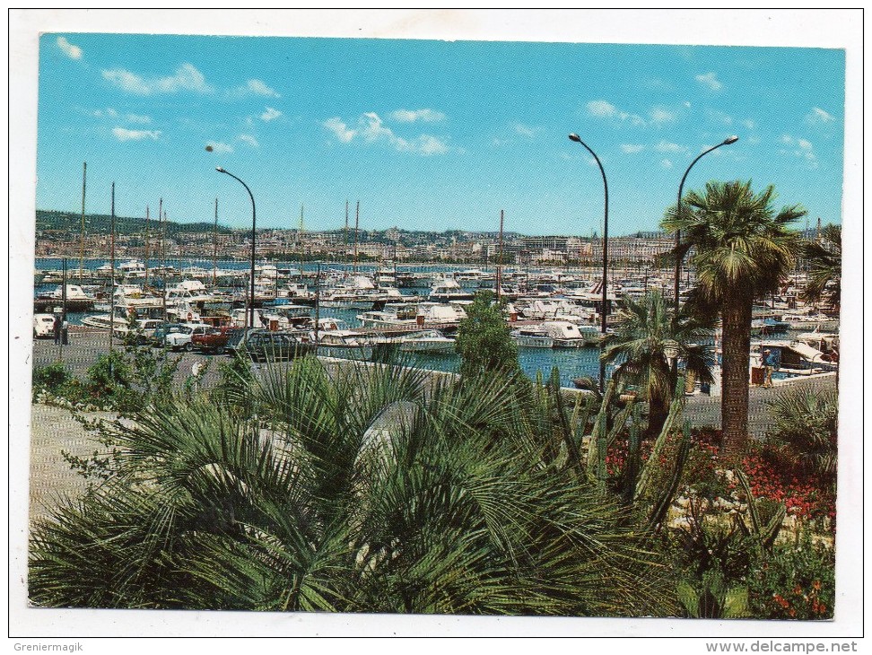 06 - Cannes - Le Port Canto Et La Croisette - Cannes