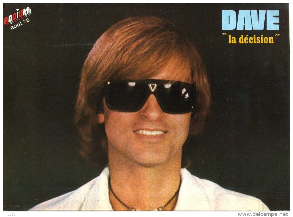 - POSTER DAVE  . DOUBLE PAGE DU MAGAZINE PODIUM 1976 . - Manifesti & Poster