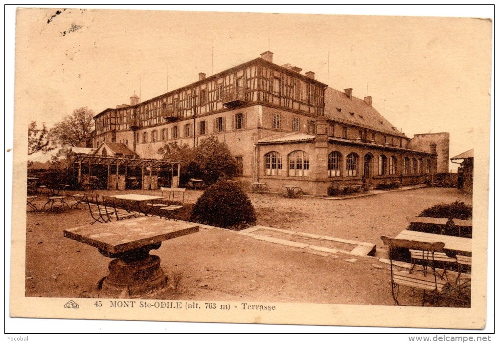 CP, 67, MONT STE ODILE, Terrasse, écrite, Voyagé En 1927 - Sainte Odile