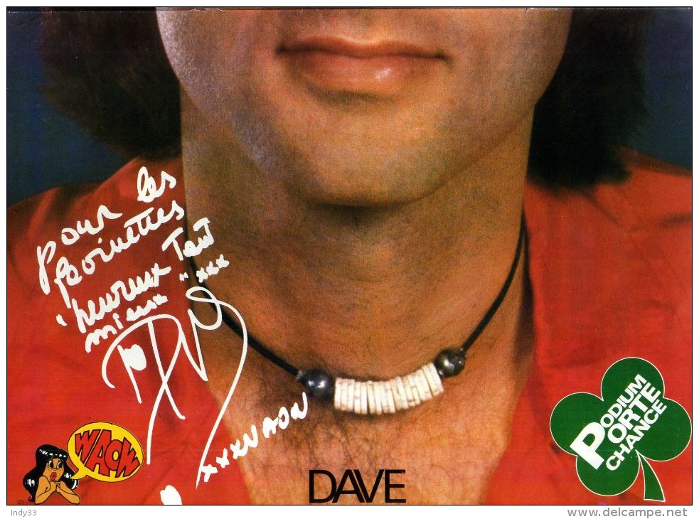 - POSTER DAVE   . DOUBLE PAGE DU MAGAZINE PODIUM 1976 . - Plakate & Poster
