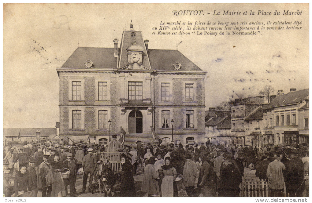 27 Routot. La Mairie Et La Place Du Marché - Routot