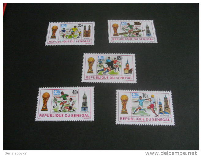 K9289- Set MNh Rep. Senegal - Worldup Football - Munich 1974 + Stamp Overpint - 1974 – Germania Ovest