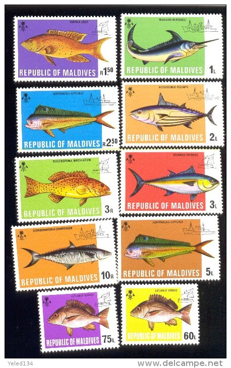 MALDIVES ; MINT N.H. STAMPS ; SCOTT # 436-45 ;   IGPC  1973   (FISH ; SHIPS - Malediven (1965-...)