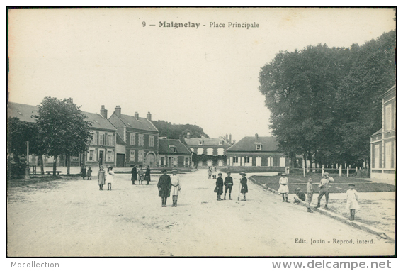 60 MAIGNELAY MONTIGNY / Place Principale / - Maignelay Montigny