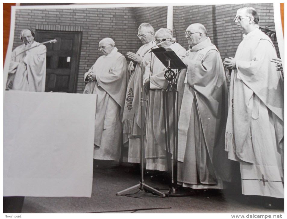 Merksem  Viering 50 Jaar Priester Frans De Ridder  St Jozefparochie  28 Mei 1981 - Personnes Identifiées
