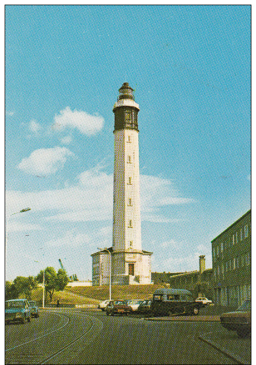 CPSM  De  CALAIS  (62)  -  Le  Phare     //  TBE - Calais