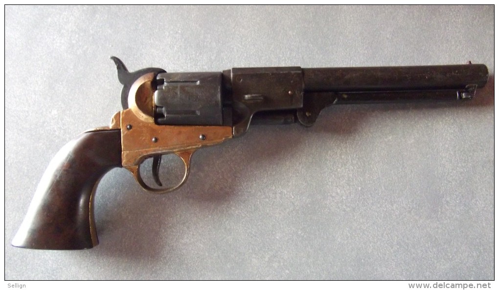COLT  NAVY 1851  Cal 36 - Decorative Weapons