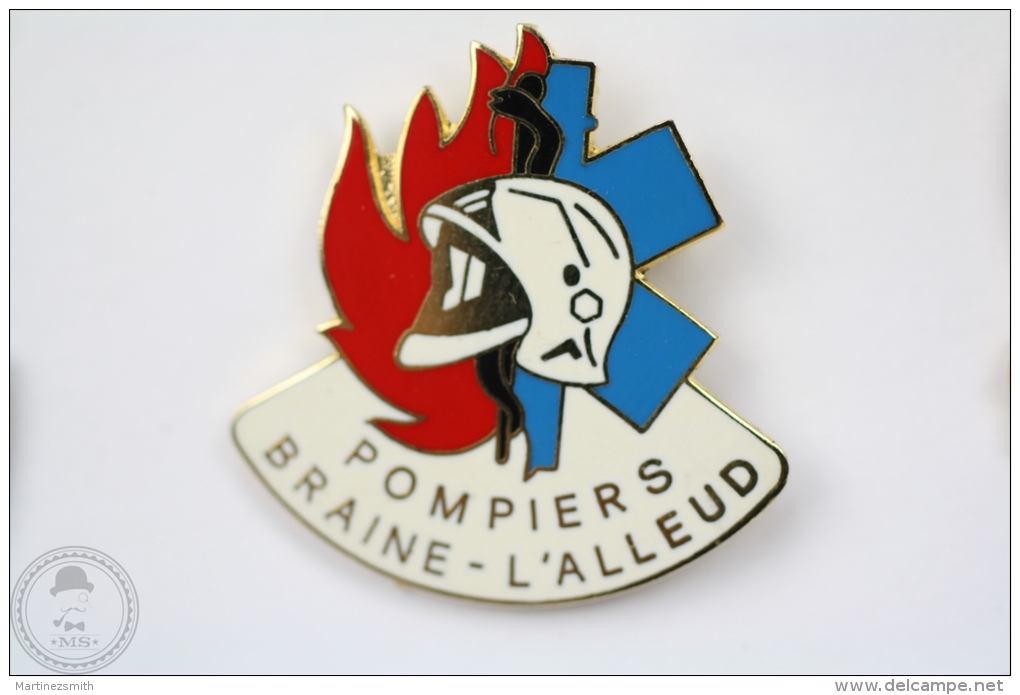 Pompiers Braine - L´Alleud, Sapeurs Pompiers - Firefighter/ Fireman - Pin Badge #PLS - Bomberos