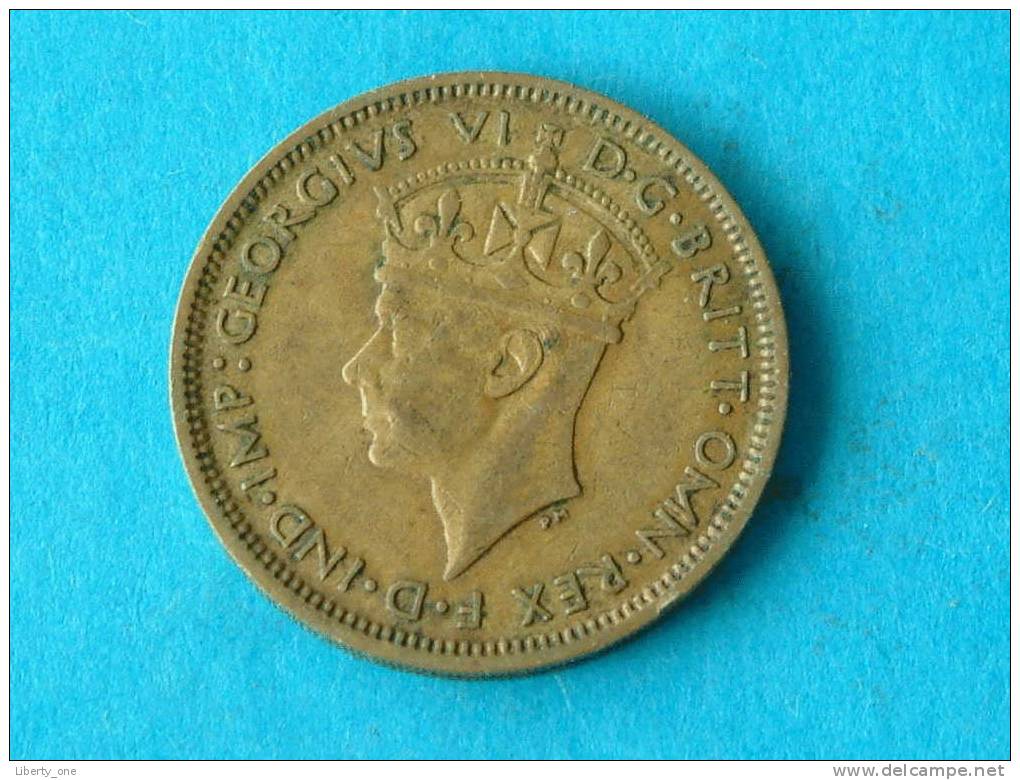 BRITISH WEST AFRICA 1943 - ONE SHILLING / KM 23 ( For Grade, Please See Photo ) ! - Colonies