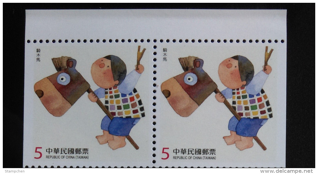 Pair 2014 Children At Play Stamp Booklet Toy Horse Bamboo Kid Boy Costume Sport - Unclassified