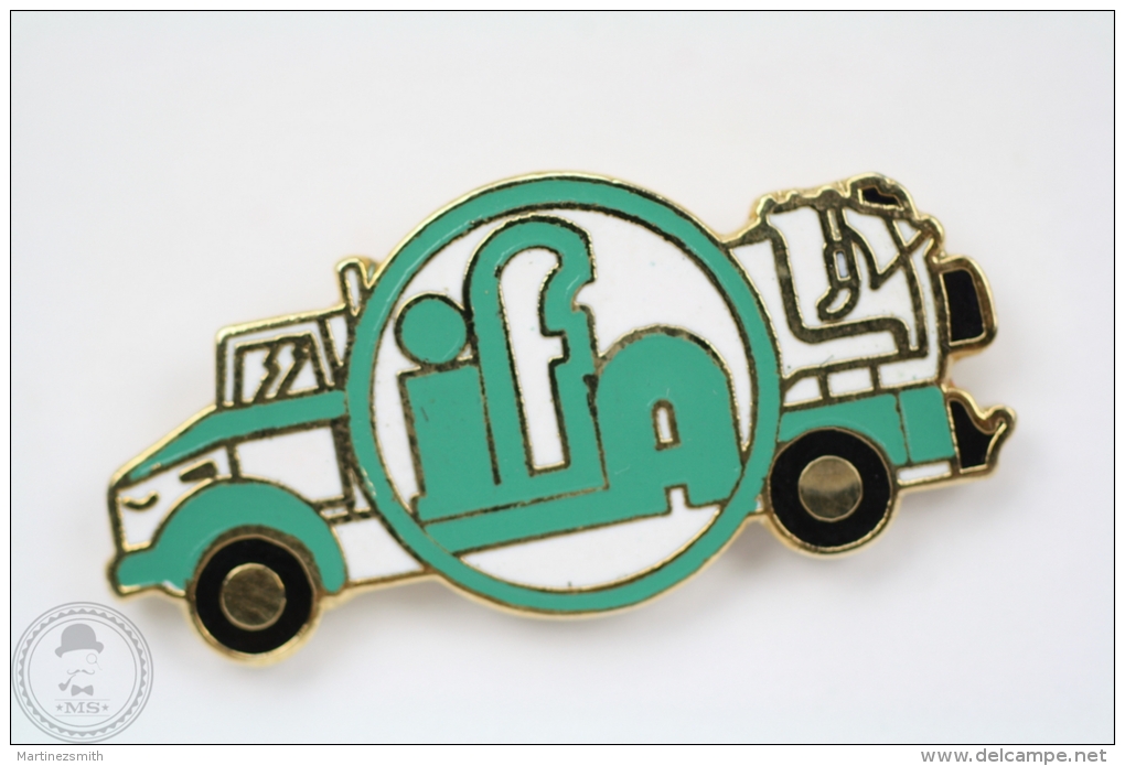 IFA Truck Pin Badge #PLS - Transportes