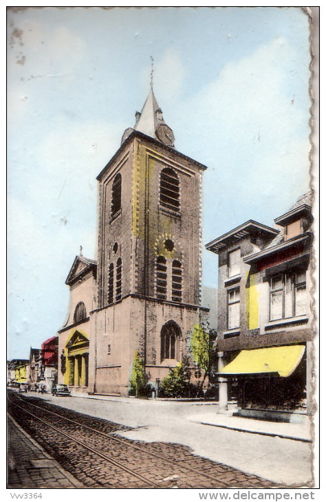 MENIN: Eglise St. Vaast Et Rue De Lille - Menen