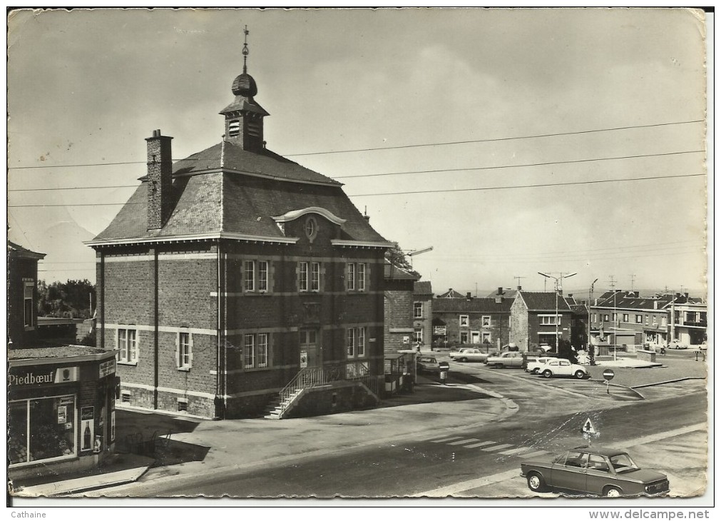 BELGIQUE . BLEGNY . TREMBLEUR . L HOTEL DE VILLE ET LA PLACE - Blégny