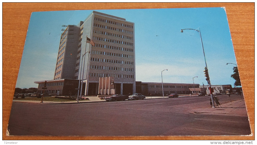 1959 Buick Cars Voitures Court House Street Scene Wichita KS Sedgwick County Postcard - Wichita