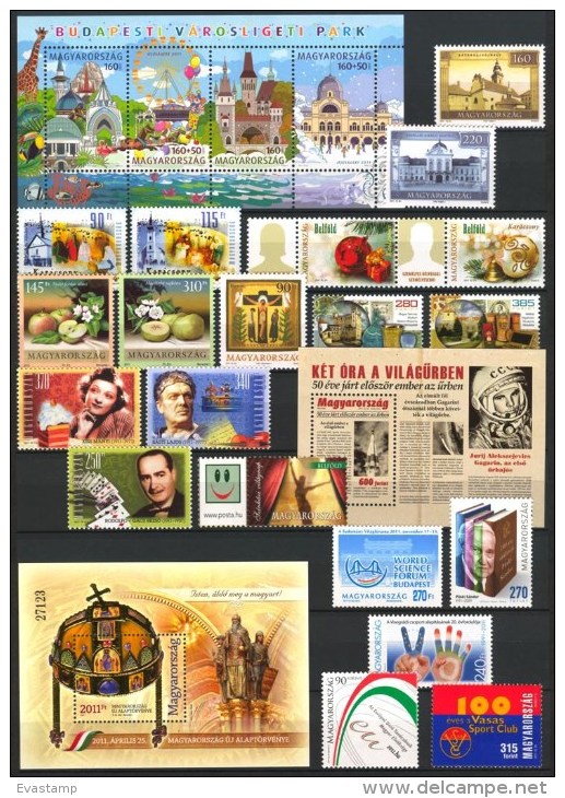 HUNGARY-2011. Full Year Set With Sheets  MNH!! Cat.Value:141EUR - Full Years