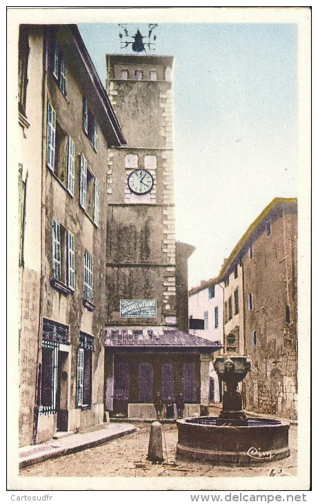 83 SAINT MAXIMIN PLACE HORLOGE FONTAINE PUB Dames France - Saint-Maximin-la-Sainte-Baume