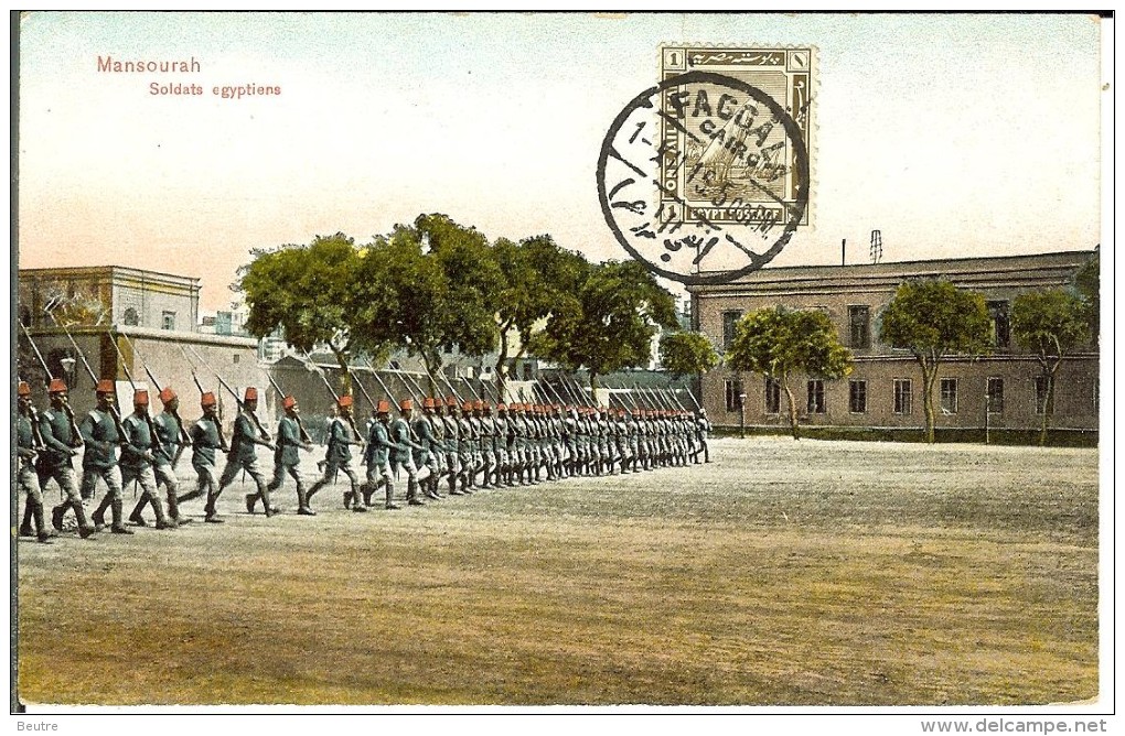 CPA MANSOURAH Soldats Egyptiens 10646 - Mansourah