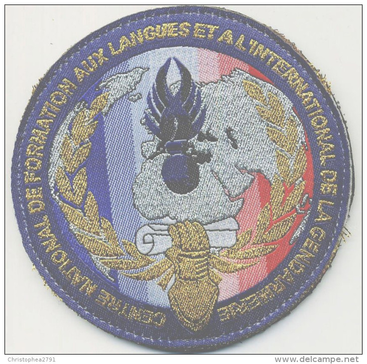 RARE INSIGNE TISSUS PATCH  GENDARMERIE NATIONALE CENTRE FORMATION AUX LANGUES INTERNATIONALES SUR VELCROS ETAT EXCELLENT - Police & Gendarmerie