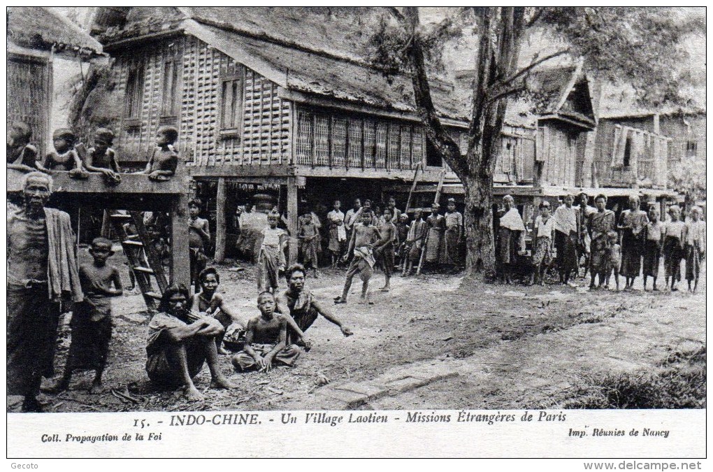 Un Village Laotien - Missions étrangères De Paris - Laos