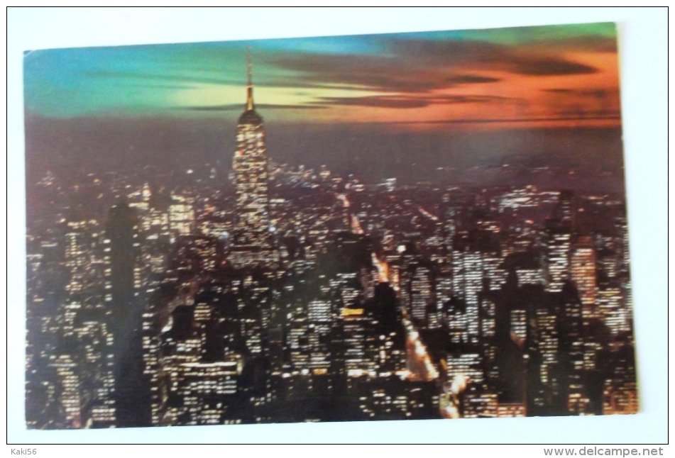 NEW YORK CITY LOOKING SOUTH BY NIGHT - Multi-vues, Vues Panoramiques