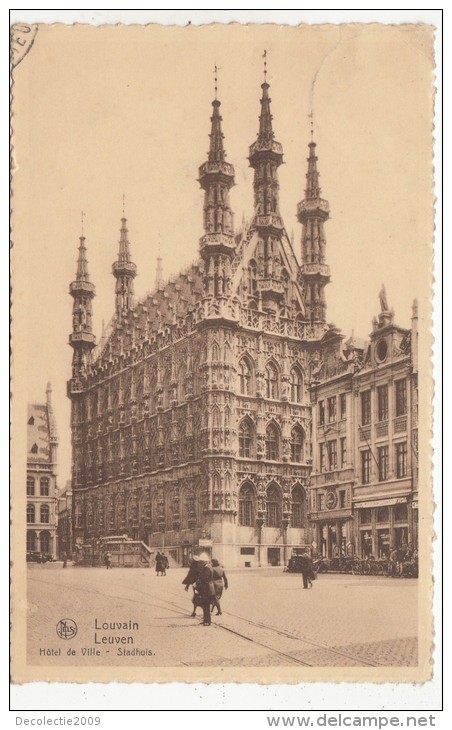 BF19295 Louvain Leuven Hotel De Ville Stadhuis Belgium  Front/back Image - Ottignies-Louvain-la-Neuve