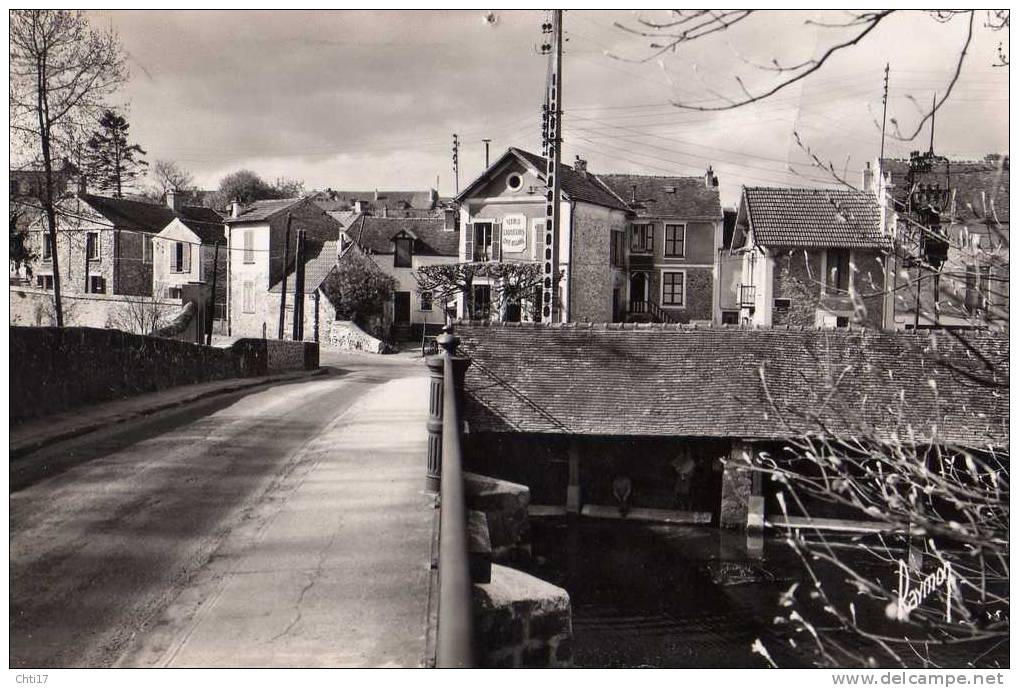 BOUSSY SAINT ANTOINE   LE LAVOIR   CIRC 1962  EDIT  RAYMON - Andere & Zonder Classificatie