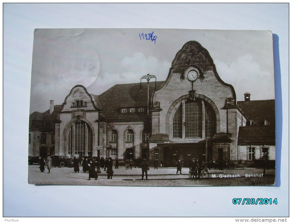 M GLADBACH    BAHNHOF  GARE  RAILWAY STATION , OLD POSTCARD, 0 - Moenchengladbach