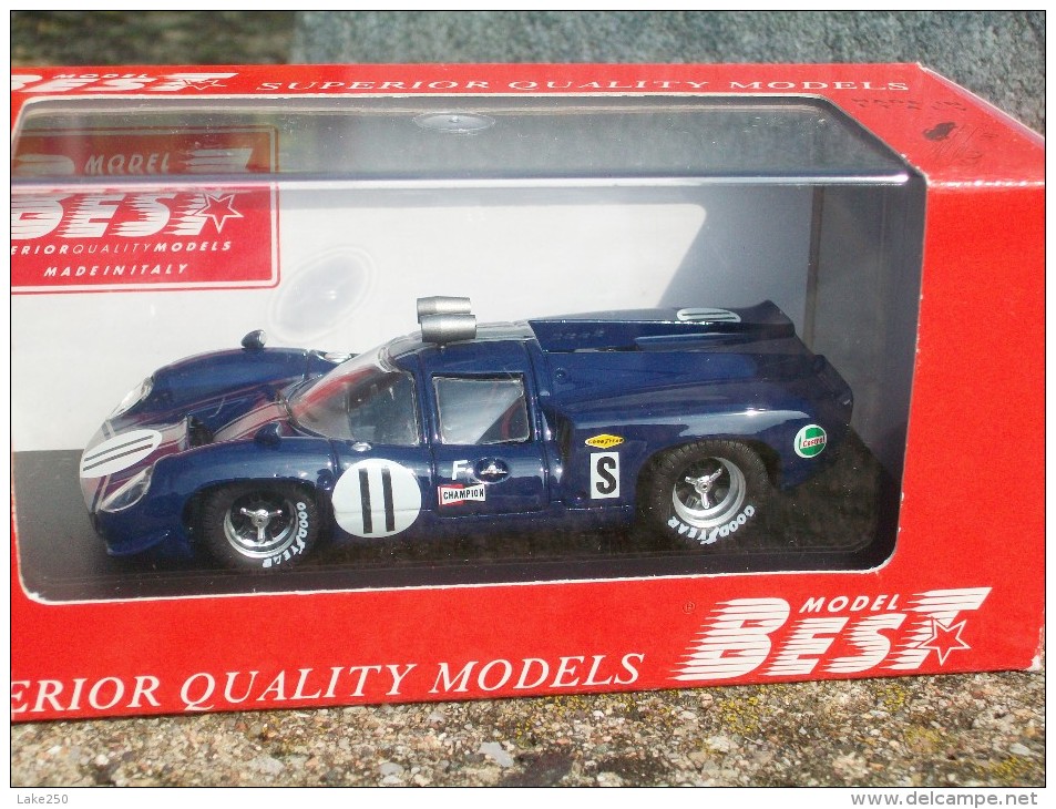 BEST MODEL - 9172 - LOLA T 70 COUPE´  SEBRING 1968  Scala 1/43 - Best Model