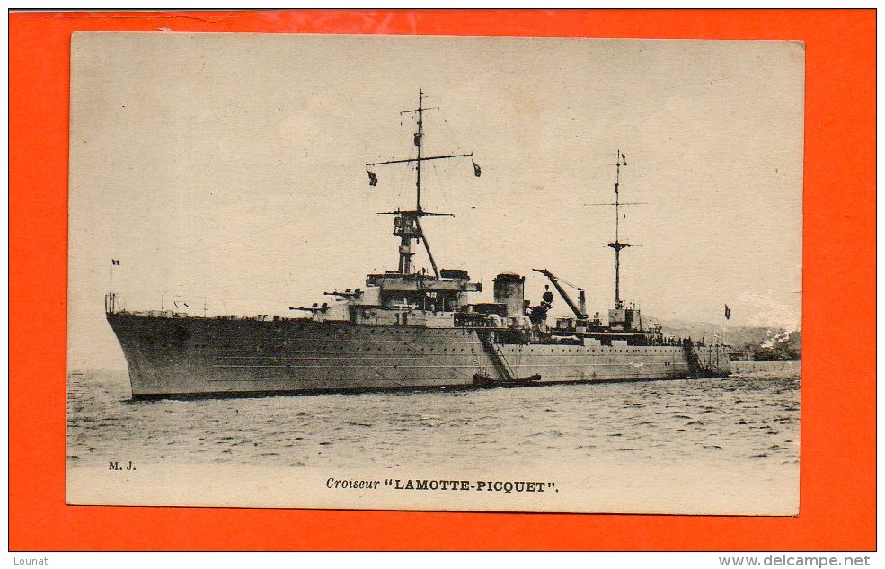 Bateaux - Croiseur "lamotte-Picquet" - Guerre