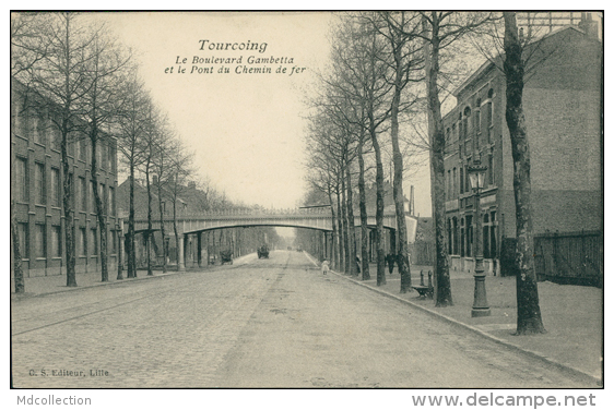 59 TOURCOING / Le Boulevard Gambetta Etr Le Pont Du Chemin De Fer / - Tourcoing