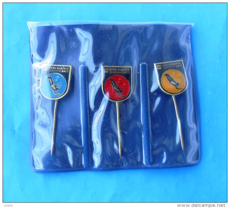 DIVING CLUB DAKOVIIC Croatian Lot Of 3.old Pin Badge Scuba Dive Diver Plongee Tauchen Immersione Anstecknadel Distintivo - Diving